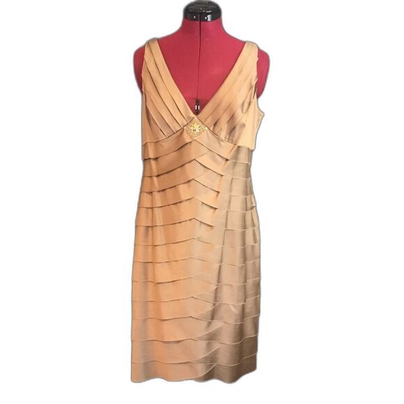 Jones New York Dress Women’s Size 14 Gold/Bronze Sleeveless Shutter Pleats - Picture 8 of 8
